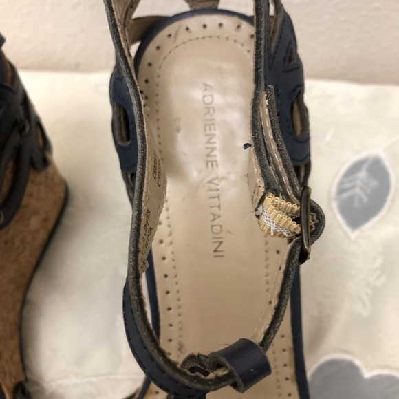 Adrienne Vittadini W Size 10 Gray Fine Leather Cork Wedges with Geometric Design - Picture 13 of 16